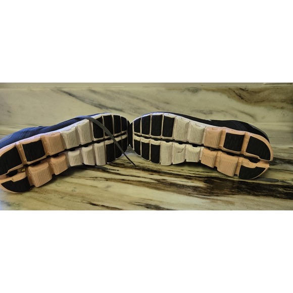 On Cloud Flow Women's Running Shoes Size 9, Black/White/Peach, Athletic Sneaker - Picture 4 of 11